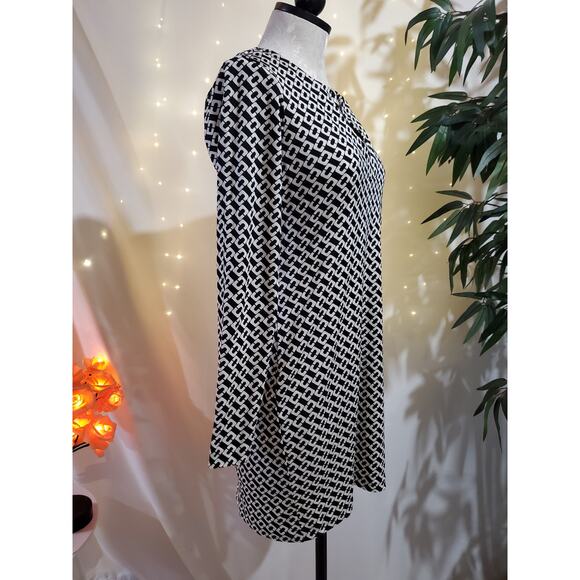 Diane von Furstenberg Reina Silk Chain Link Black White Mini Dress Womens Size 4 - Picture 8 of 11